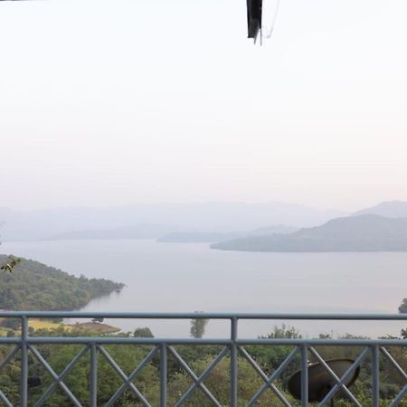 Nisarg Farm Mulshi Bed & Breakfast Exterior photo